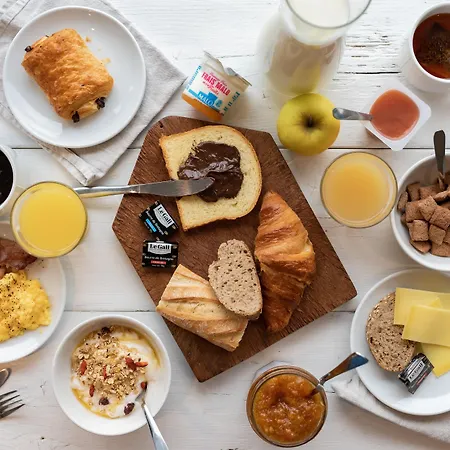 Porte Du Luxembourg 3* 隆维