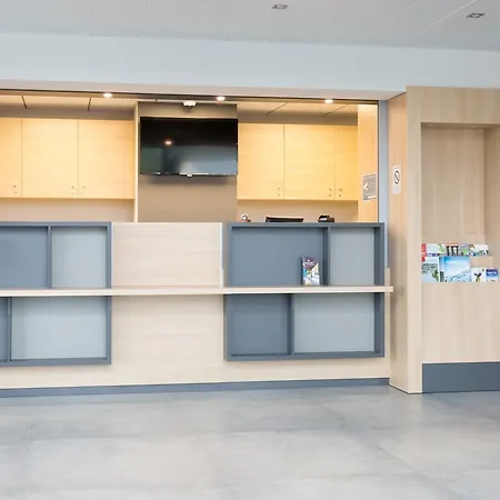 Porte Du Luxembourg 3*