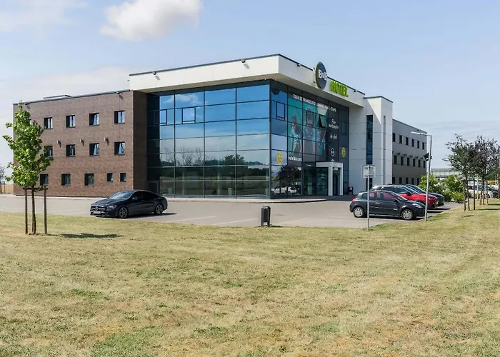 Porte Du Luxembourg Hotel