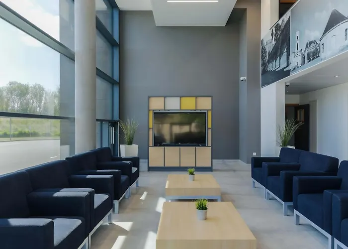 Porte Du Luxembourg 3*