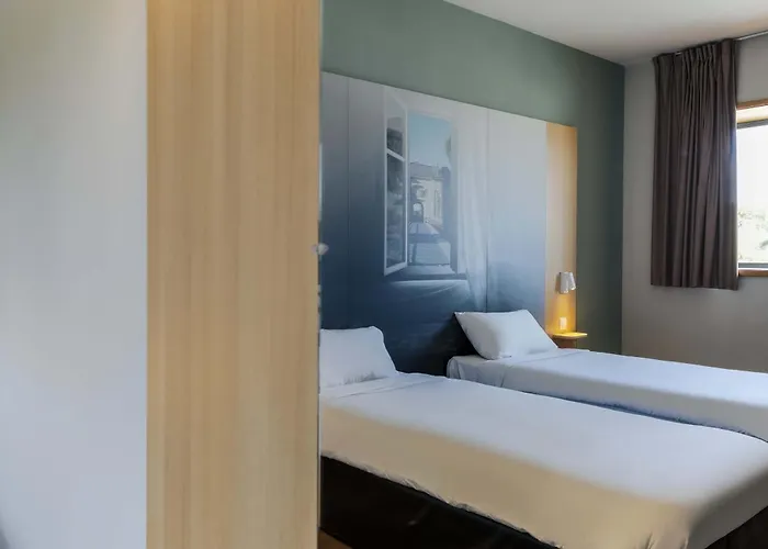 Porte Du Luxembourg 3* Longwy