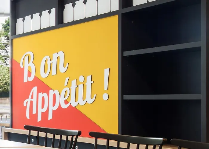 Hotel Porte Du Luxembourg 3*