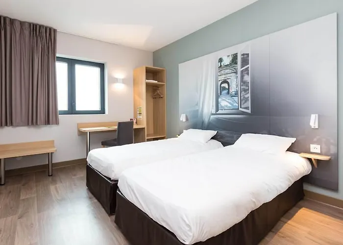 Porte Du Luxembourg Hotel 3*