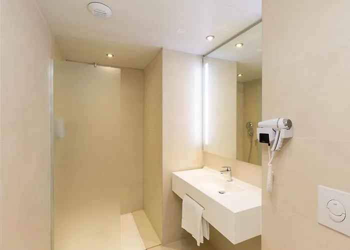 Porte Du Luxembourg Hotel Longwy